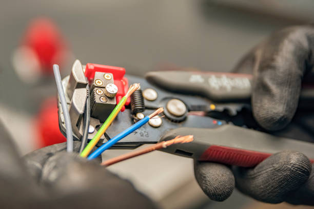 Best Electrical Contractors for Businesses  in Hanford, CA