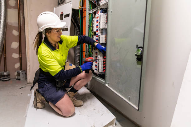 Best Emergency Electrical Repair  in Hanford, CA